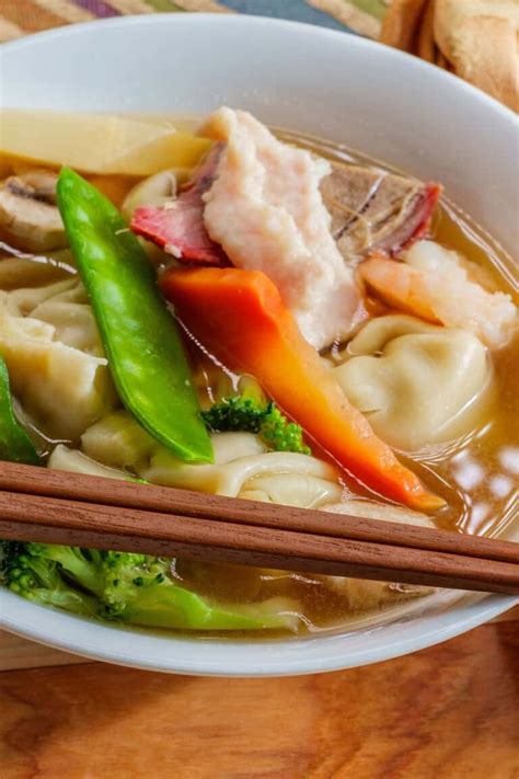 Subgum Wonton Soup | Smells Like Delish