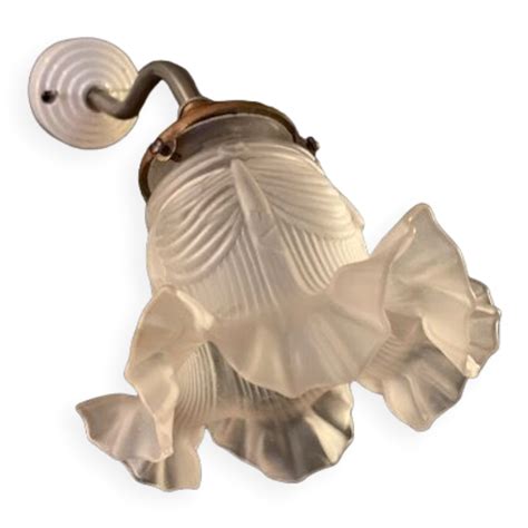 applique murale ancienne tulipe  porcelaine selency