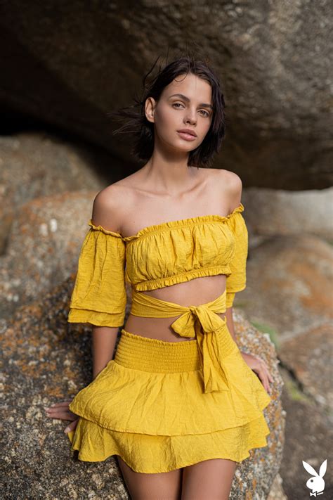 Playboy, Ariel PB, Glance HD Phone Wallpaper | Rare Gallery