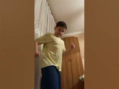 Стрэй кидц - YouTube