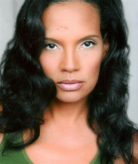 Shari Headley Net Worth - Exploring Her Financial Standing