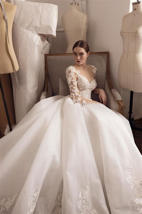 Designer Bridal Dress | Wedding dress 22-013 at Ricca Sposa Kansas City