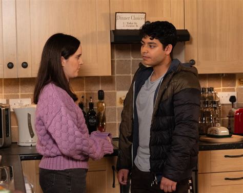 Coronation Street's Amy Barlow and Aadi Alahan make sad decision after kiss