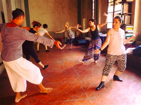 ¿Quieres aprender Danza Renacentista? - Revista Godot