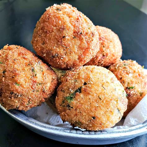 Arancini - Leftover Risotto Gets Even Better - Meemaw Eats