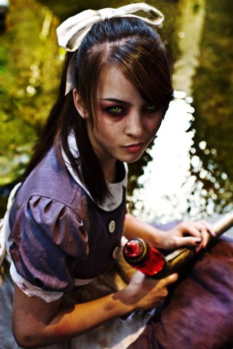 Cosplay de Little Sister (bioshock) | Little sister cosplay, Bioshock ...