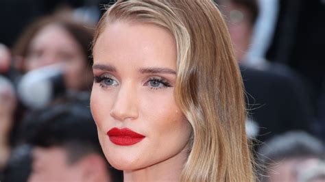 Model Rosie Huntington-Whiteley Partners With Luxury Label for Swimwear ...