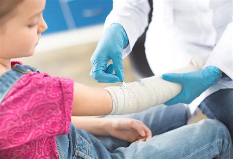 greenstick fracture  children  symptoms treatment