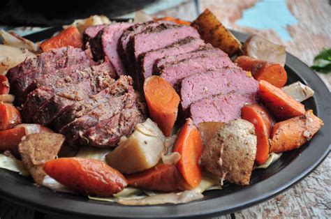 Corned Beef and Cabbage in Guinness Recipe - Food.com
