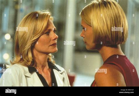 SPECIES II (1998) SPECIES 2 (ALT) MARG HELGENBERGER, NATASHA Stock ...