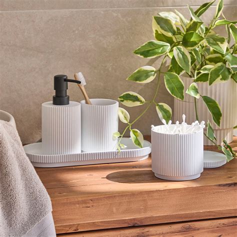Hugo Bathroom Accessories - Pillow Talk