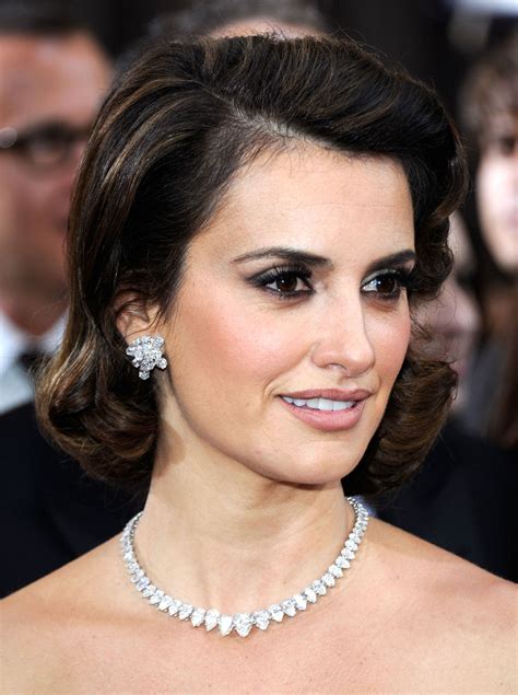 haruno sexy: Penelope Cruz Hot at 84th Annual Academy Awards in Los