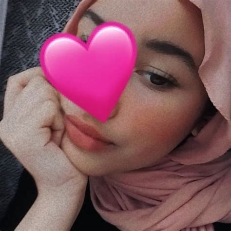 ℛ𝒾𝒽ℯ𝓂... (@riheeem_rb) on Threads