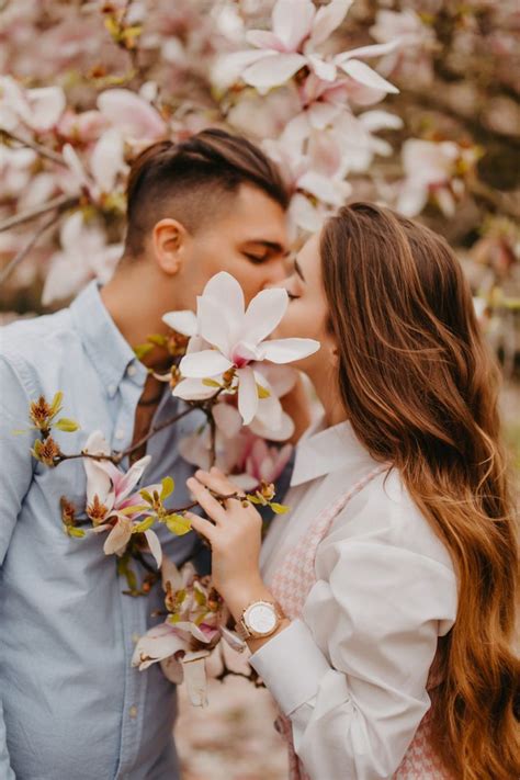 @ROKUTOVA.PHOTO Фотосессия в цветении на природе магнолия love story ...