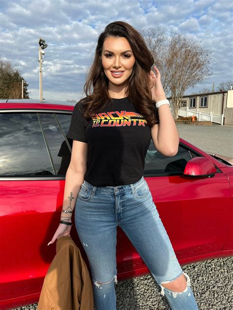 TW Pornstars - 2 pic. Andrea Kuoni. Twitter. Signing off of 2021 going