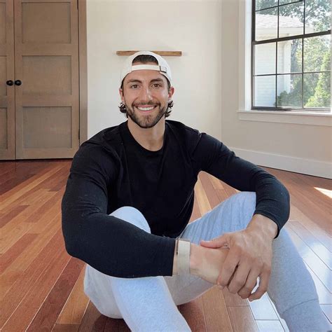 Jason Tartick: From Banker To Bachelor Nation Star – The Untold Story! Image 11