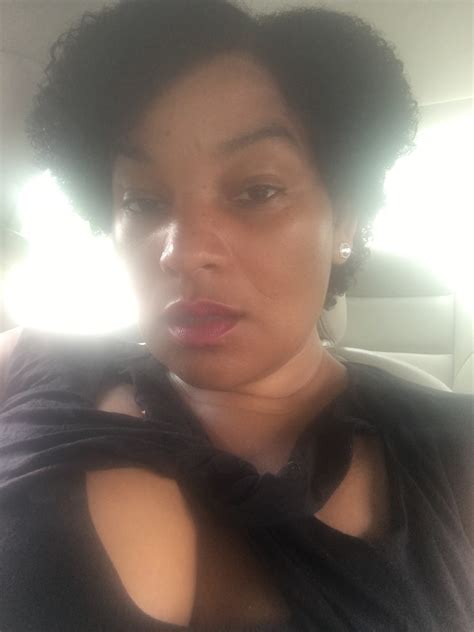 DezVixen - All Black everything!! *wink* | Facebook