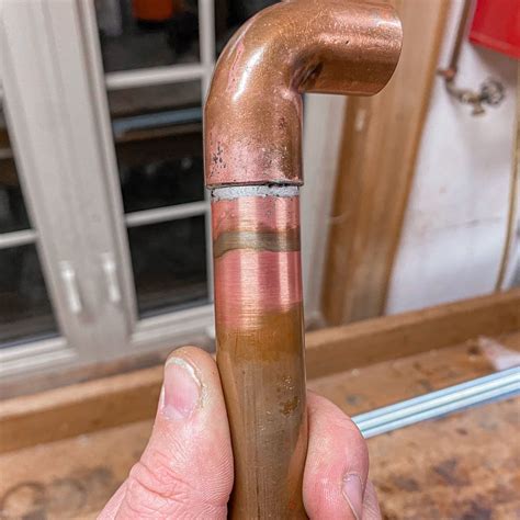 copper pipe plumbing