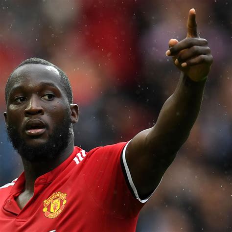 Manchester United Striker Romelu Lukaku Named PFA Fans' Player of the ...