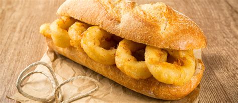 bocadillo de calamares traditional sandwich  madrid spain