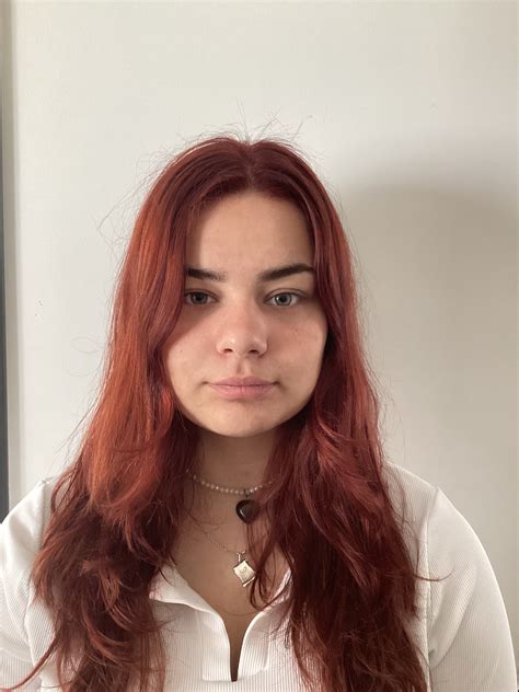 Louise Bordeaux's Instagram, Twitter & Facebook on IDCrawl