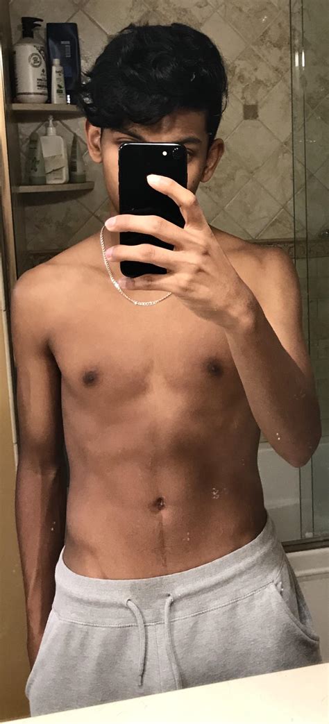 No flex 💪🏽 (OC) : r/cuteguys