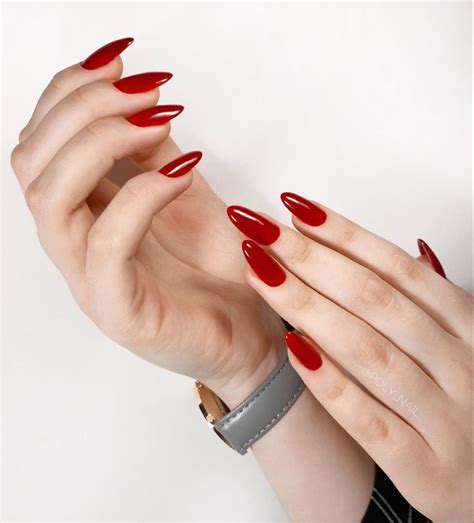 Красный маникюр | Elegant nails, Nails, Makeup