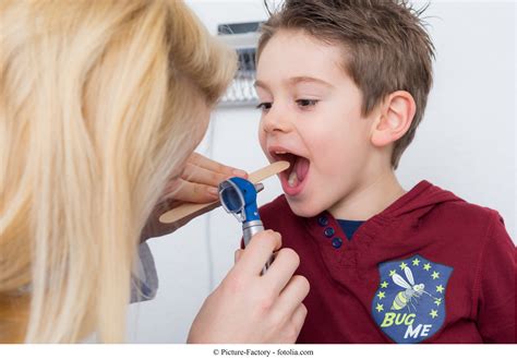 Halsschmerzen und Plaques, die Naturheilmittel