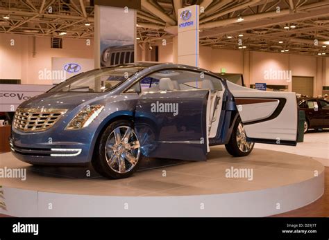 Concept car chrysler hi-res stock photography and images - Alamy