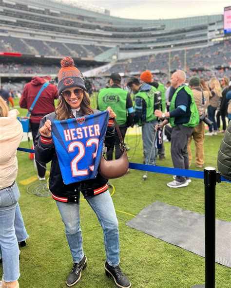 Amber James (@amber_james_chi) • Instagram photos and videos