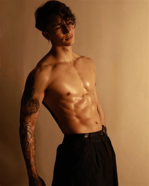 Mylow (@mylow_____) • Instagram photos and videos