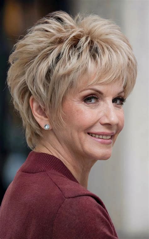 Short Neckline Haircuts For Women