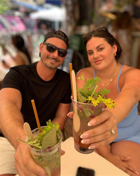 'Love Is Blind' Stars Alexa and Brennon Lemieux Travel to Israel
