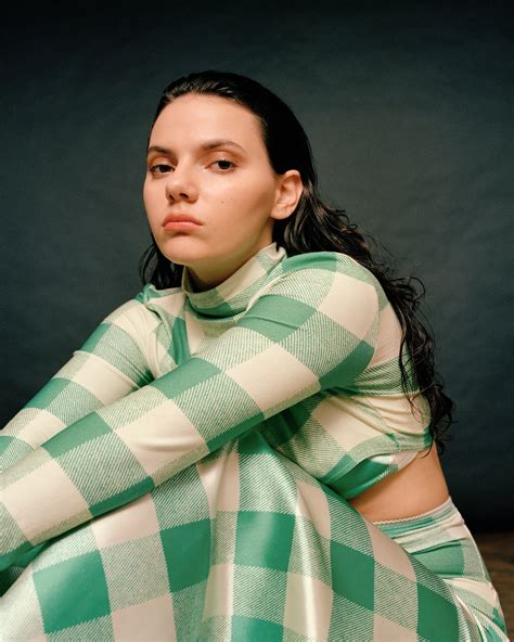 Dafne Keen (18) : r/CelebFapClub