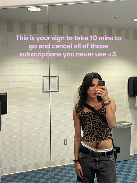 Olive Wren (@itsolivewren) - Urlebird