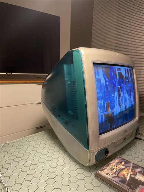 iMac G3 Inner Bezel : r/VintageApple