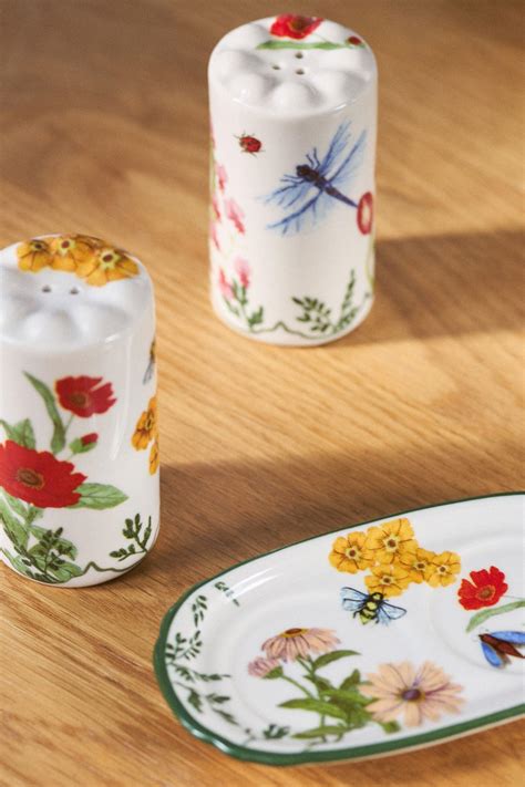 Eden Stoneware Salt & Pepper Shakers | Anthropologie Taiwan - Women's