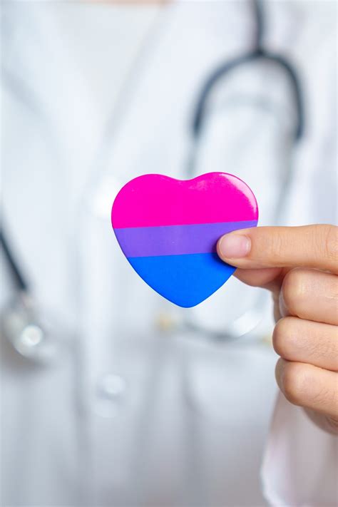 ¡Celebridades bisexuales orgullosas de su identidad!
