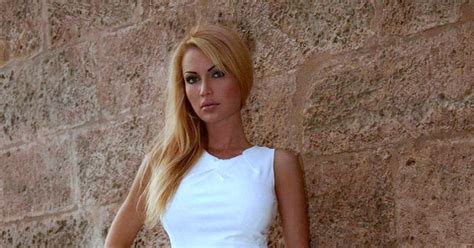 crivens comics stuff babe   day anna bor