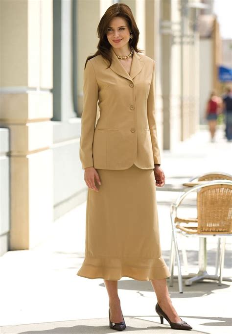 Pin by Suit's On! on classic skirt suits | Fashion, Long skirt suits ...