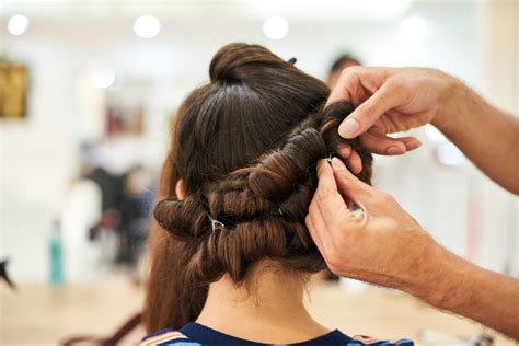how to become a hair braider