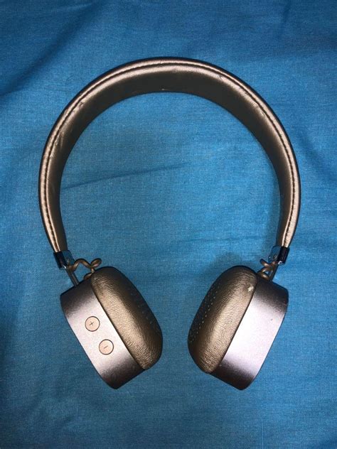 Miniso Bluetooth wireless headphone, Audio, Headphones & Headsets on ...