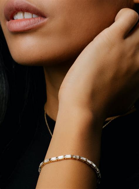 Jewelry Trends to Watch for in 2024
