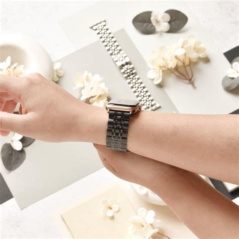 Stainless Steel Apple Watch Strap - Black | Watch Bands | Coconut Lane