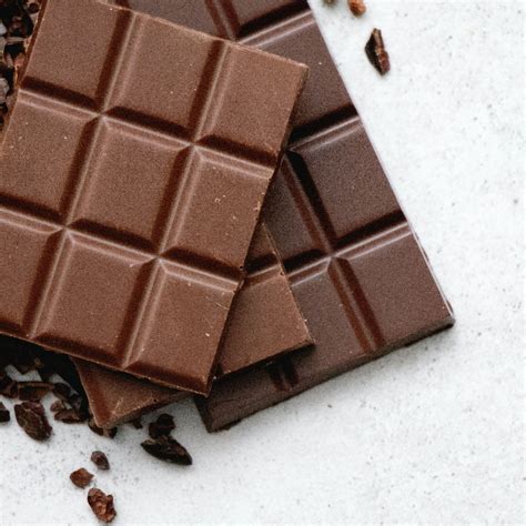 Chocolate Complements Cannabis - KANHA