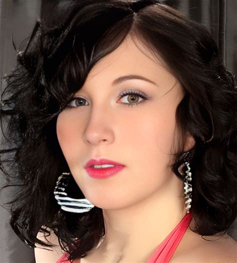 Lexy Mae (Actress) Height, Weight, Biography, Boyfriend, Age, Career