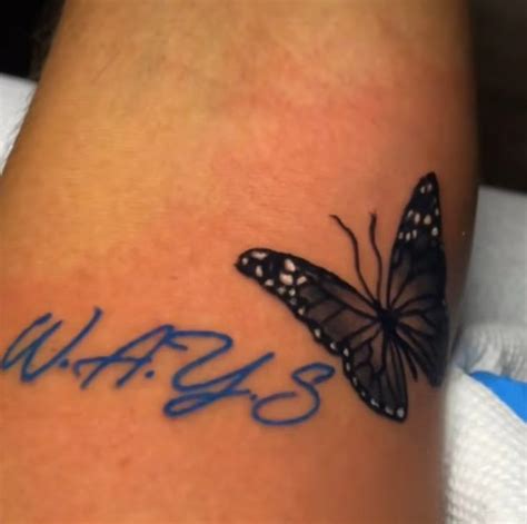 Jhene aiko inspired | Tattoos for black skin, Chest tattoos for women ...