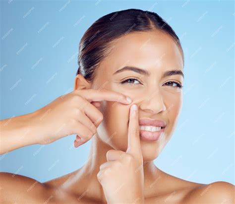 Unbelievable Blackhead Removal 2024: Celebrity Dermatologist Shares Her Secrets. Image 7