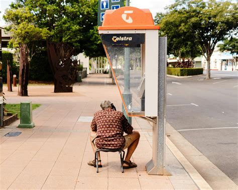 mobile  side      mobile  side stock