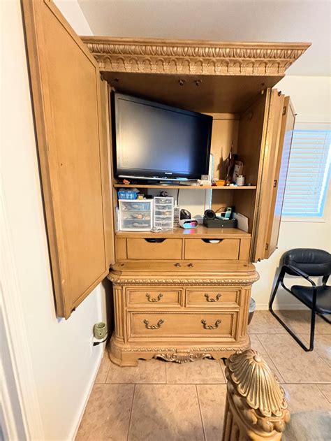 The bedroom furniture set - Bedroom Furniture Sets - El Paso, Texas